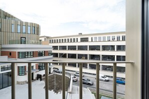 Interior - Blueground | Gare, view, nr Parc de la Ville (Luxembourg)