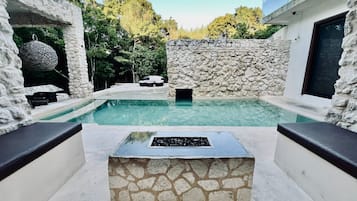 Luxury Villa, Garden View | Egyptian cotton sheets, premium bedding, down comforters