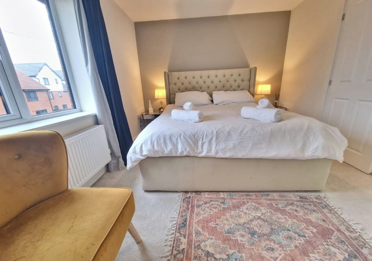 3 bedrooms, WiFi, bed sheets, wheelchair access