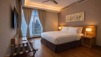 In-room safe, desk, soundproofing, iron/ironing board