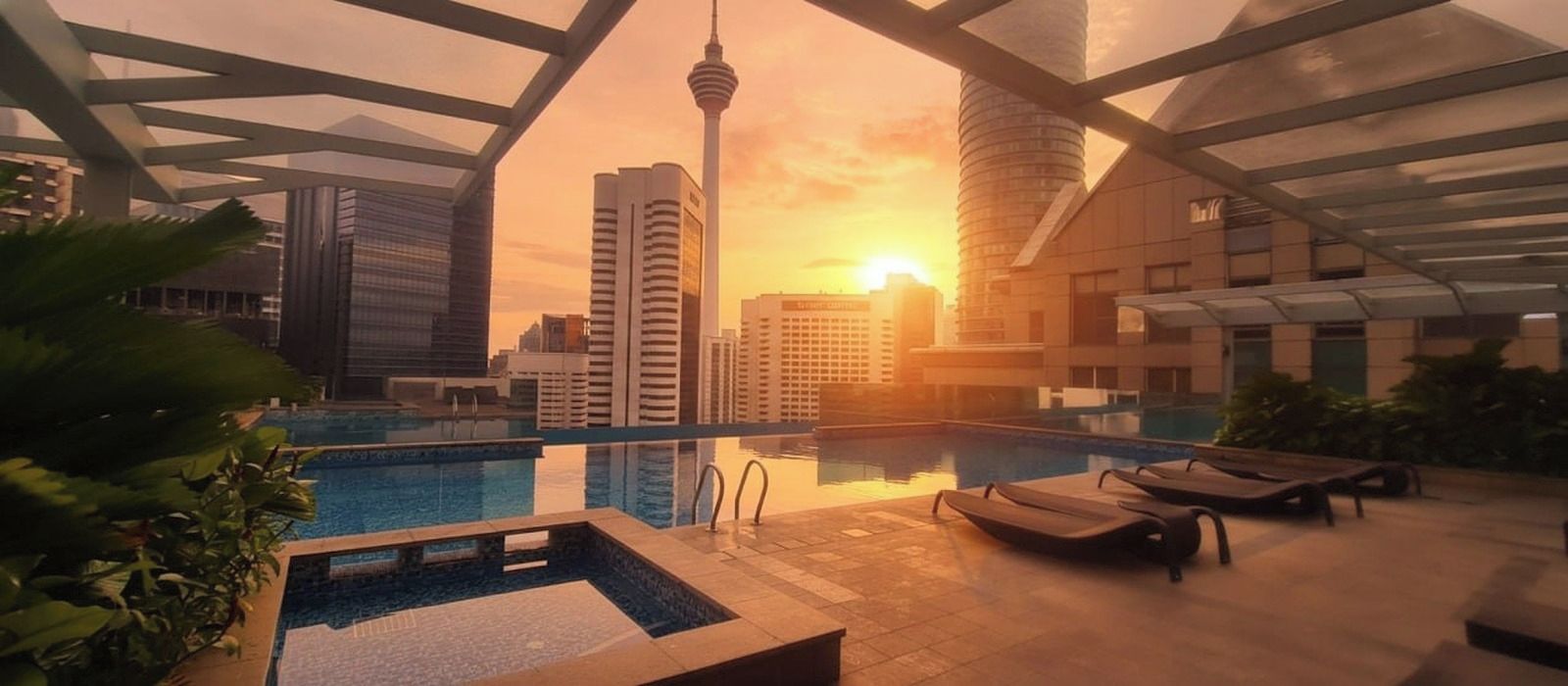 Pool auf dem Dach