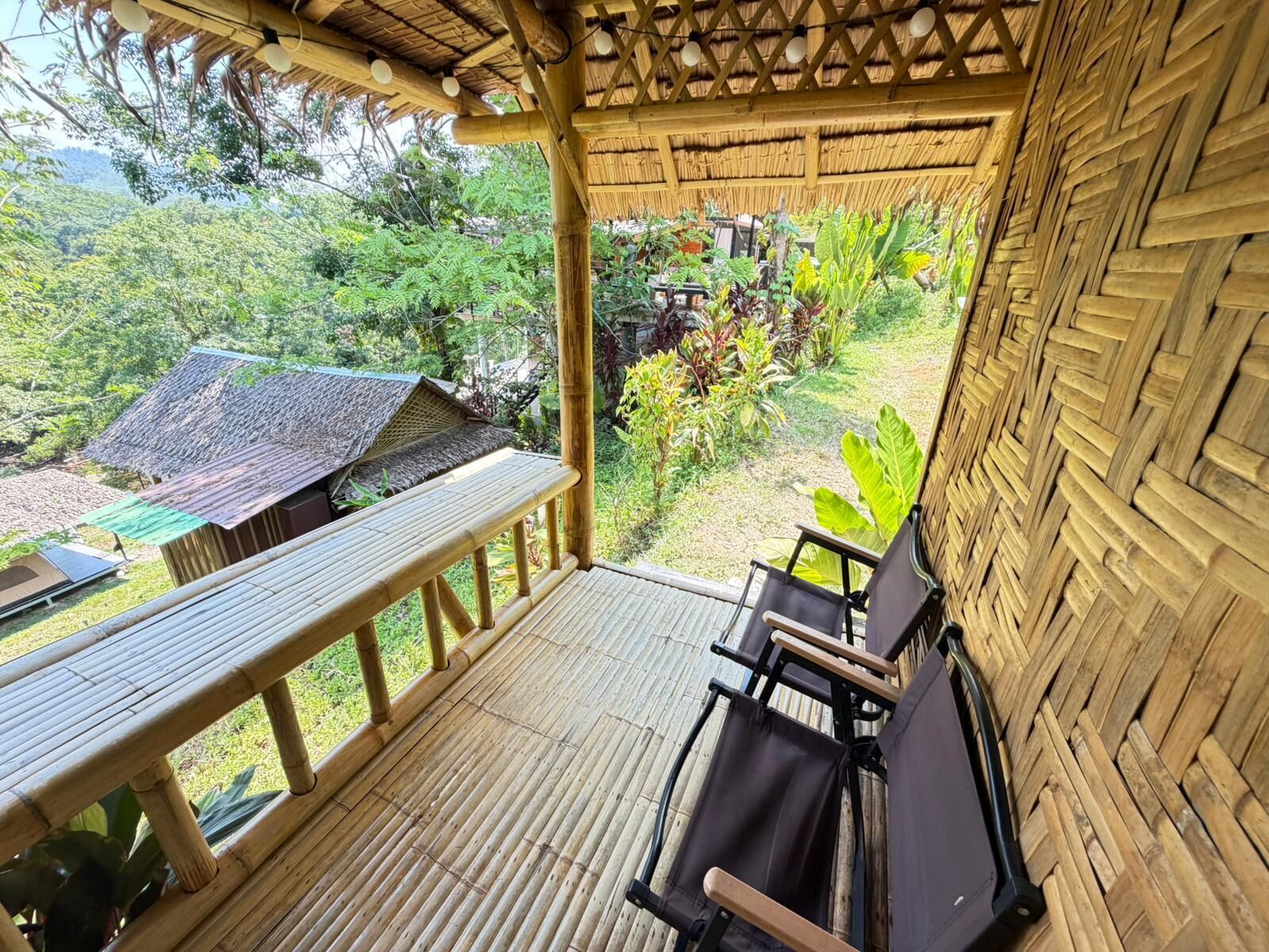 标准平房, 外廊, 山景 (Fan) | 露台