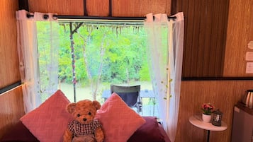 Basic Room River View (AC) | Wi-Fi gratuit