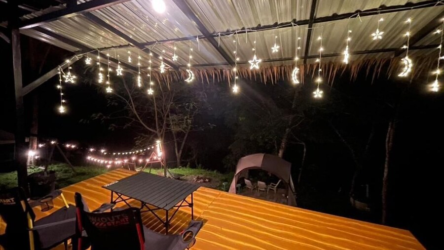 Amornkeeree Khao Sok Camping