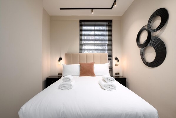 Studio (Standard Studio)