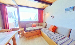 Living area - Studio Apartment in Les Saisies for 4 People (Hauteluce)