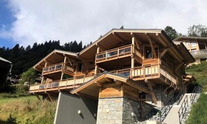 Exterior - Very High-quality Apartment, Beautiful Exposure, Close to the Center (Les Gets)