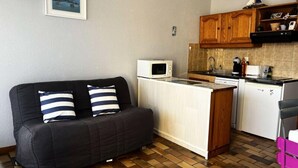 Unclassified image, 3 of 3, button - Apartment Near North Beach With Terrace (Biscarrosse)