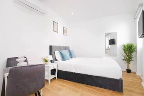 WiFi - NEW! Cozy Studio, 2 min walk to Douro River, w/AC (Vila Nova de Gaia)