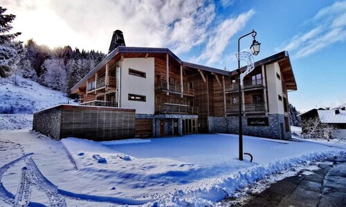 Apartment in La Turche With Ski Access
