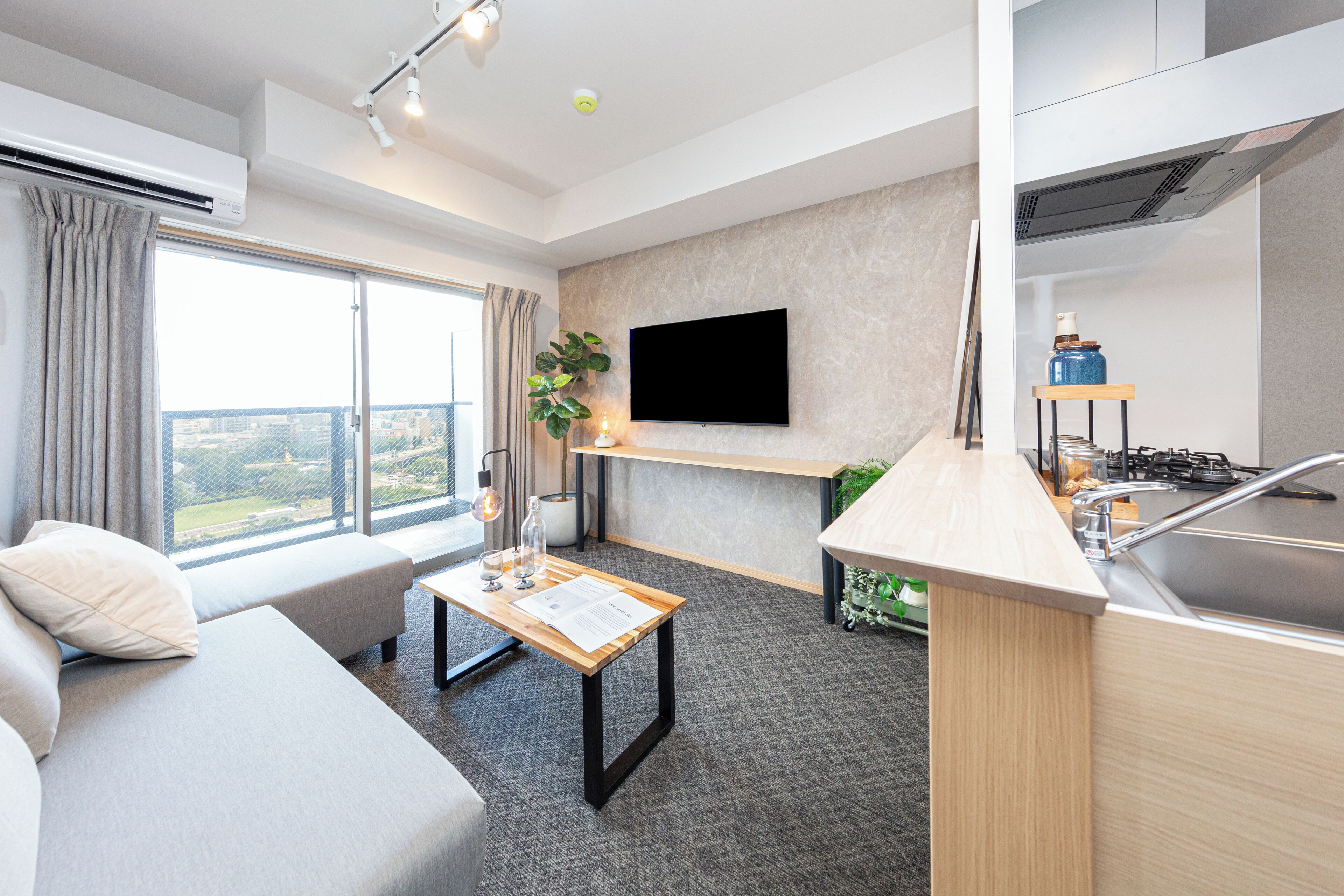 Superior Triple Room | Iron/ironing board, free WiFi