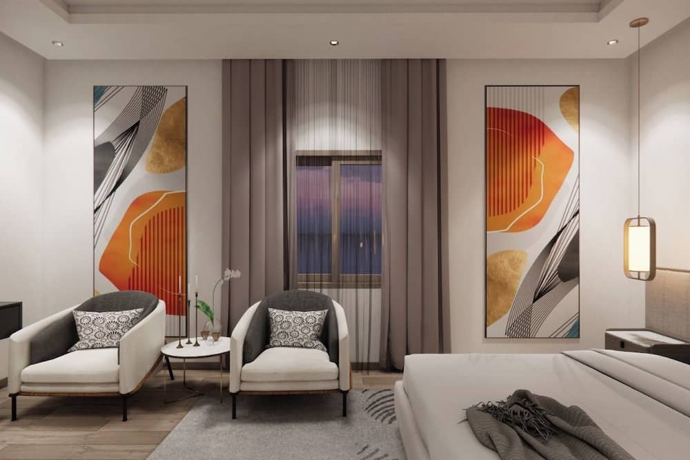 Aurhom By Royal Inn