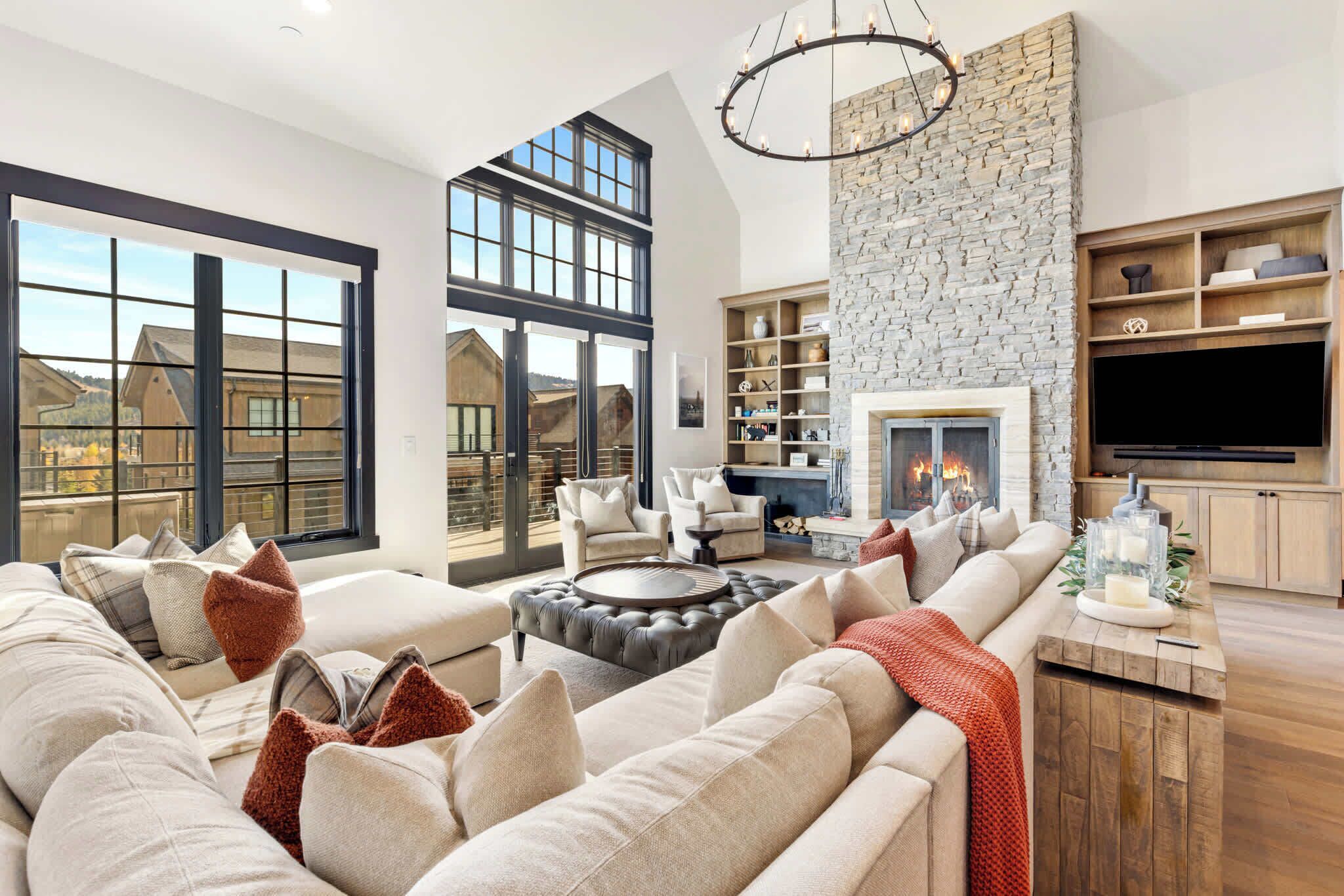 TV, fireplace, stereo, offices