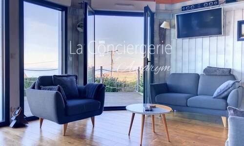 Houses & Villas for 4 People