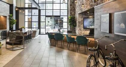 Modern Serenity Apt for a Comfortable Stay