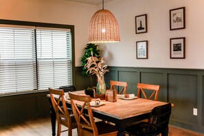 Dining - Sojourn | EastBay Gateway with Game Room (Norfolk)