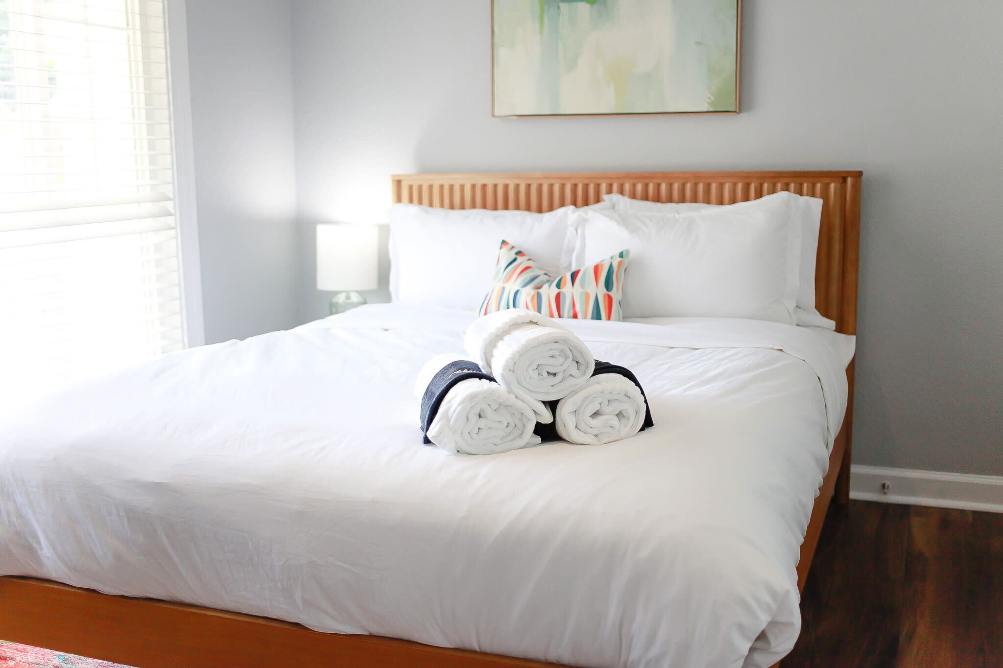 2 bedrooms, iron/ironing board, WiFi, bed sheets