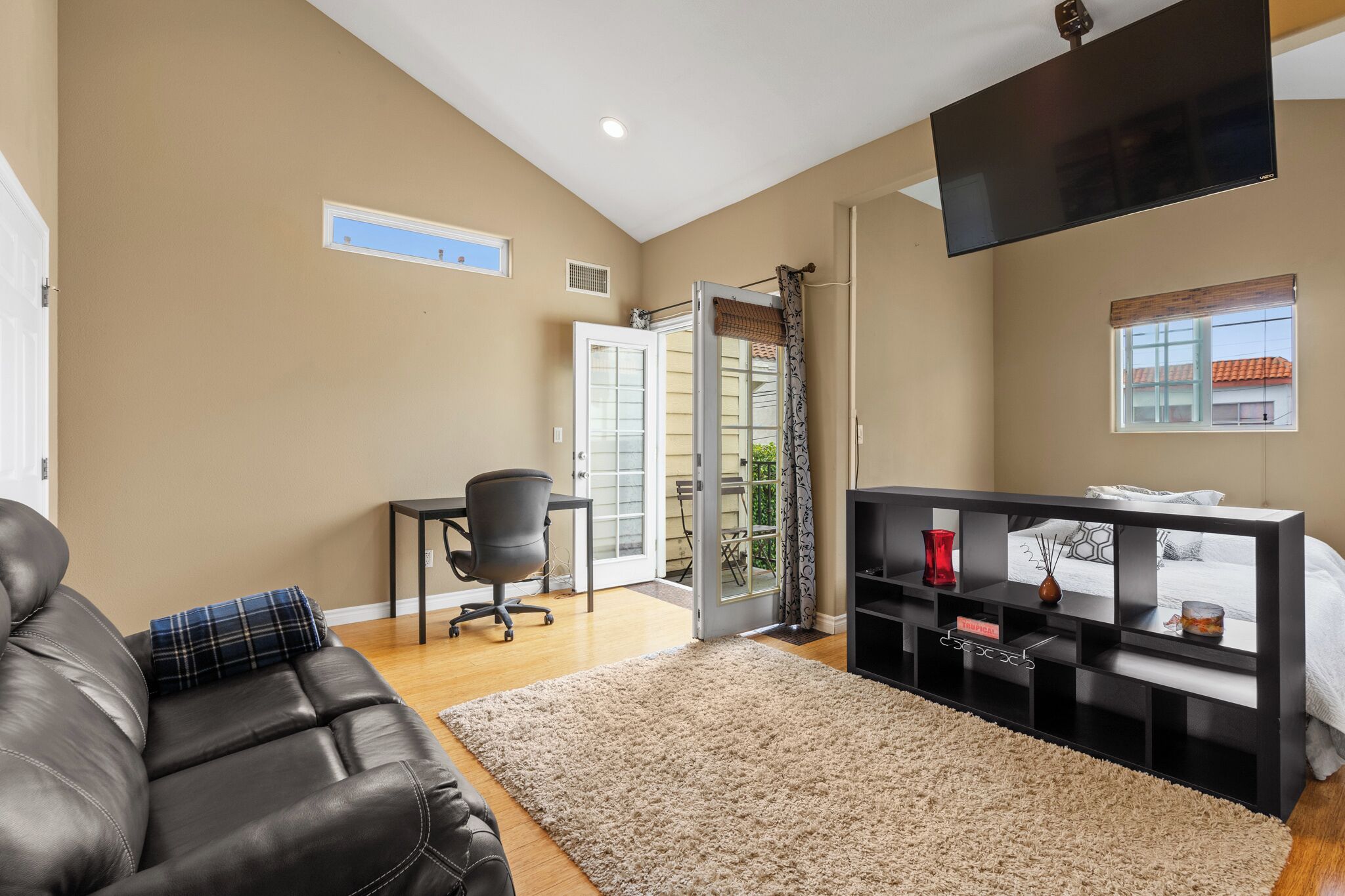 1 soverom, strykejern/-brett, wi-fi (inkludert) og sengetøy