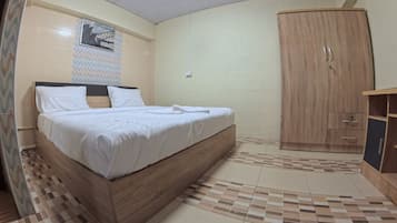 Superior Double Room | In-room safe, desk, laptop workspace, free WiFi