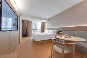 Business Double Room, City View | Desk, laptop workspace, iron/ironing board, free WiFi - All season Shanghai GongjiRoad Hotel (Shanghai)