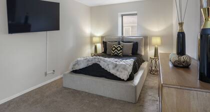 Charming corporate apartment with AC in Germantown