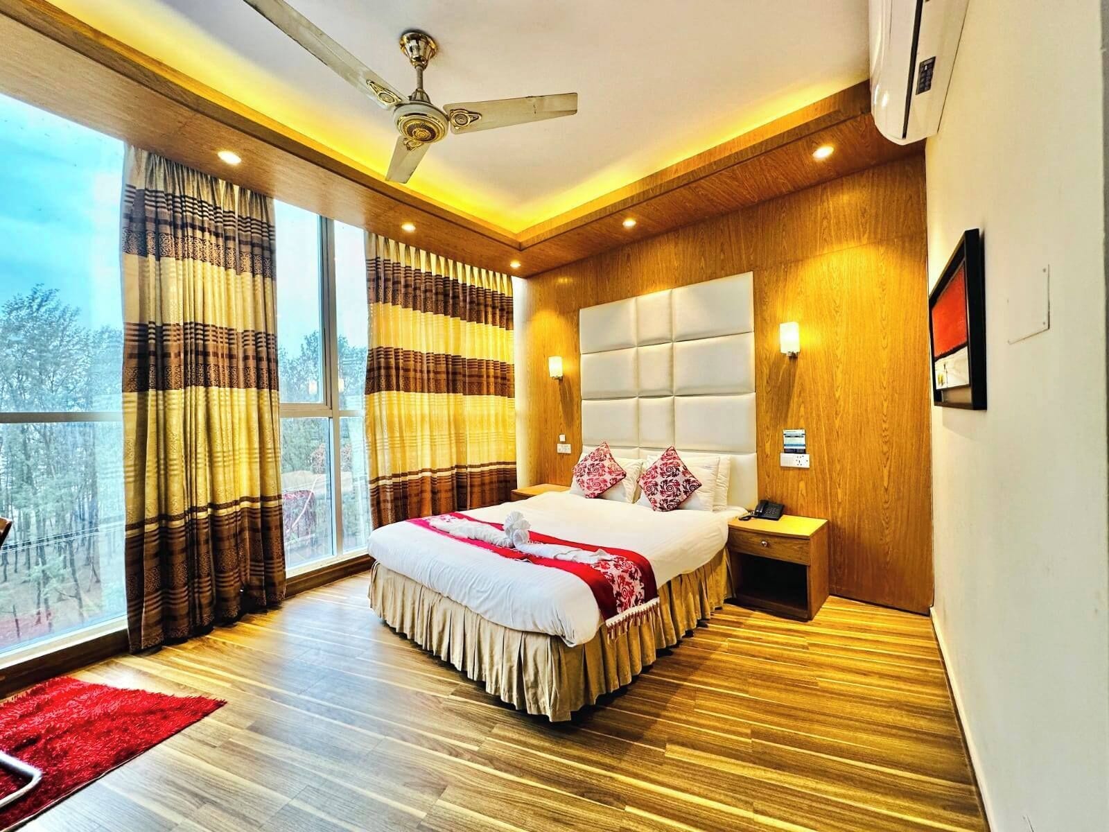 Soundproofing, free WiFi