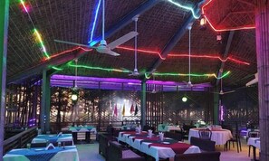 Restaurant - Praasad Paradise Hotel&Resort Cox'sBazar (Cox's Bazar)