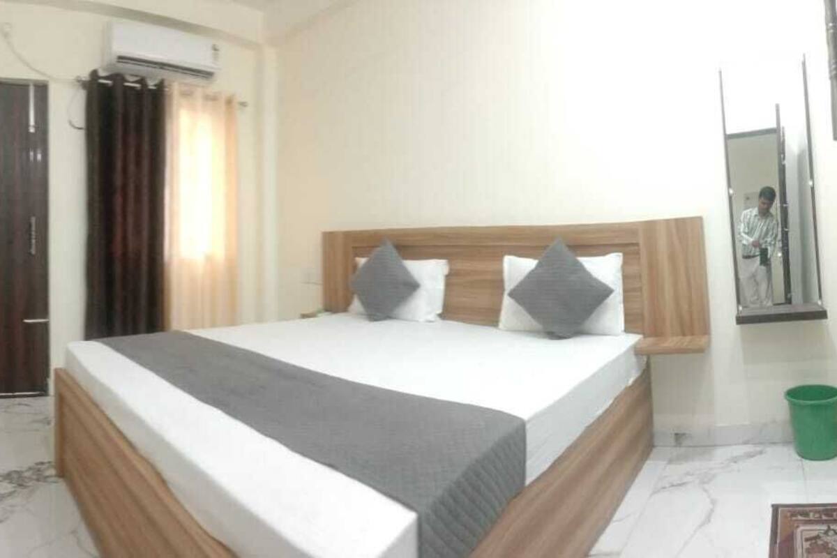 Executive Room | Desk, free WiFi