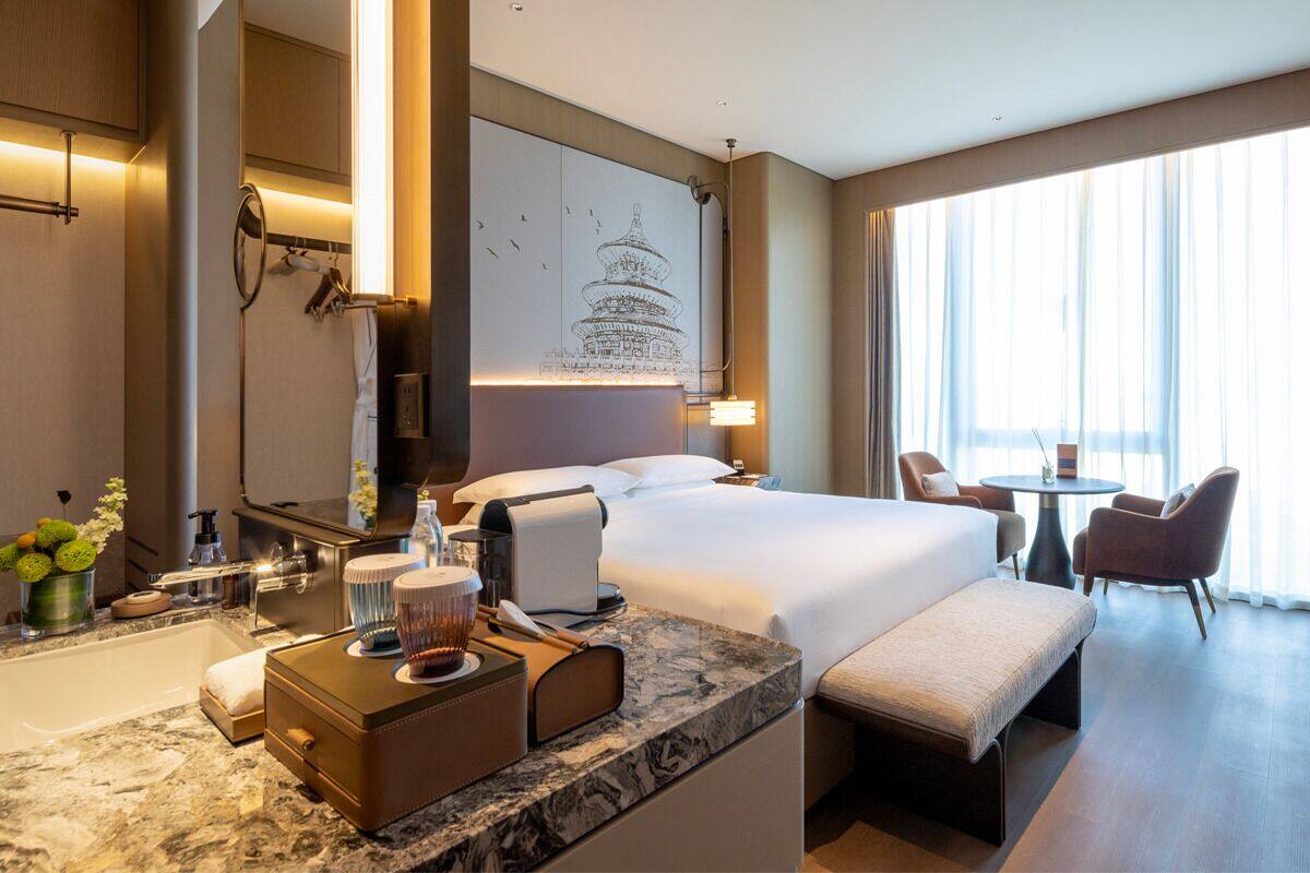 Double Room, City View | In-room safe, soundproofing, iron/ironing board, free WiFi