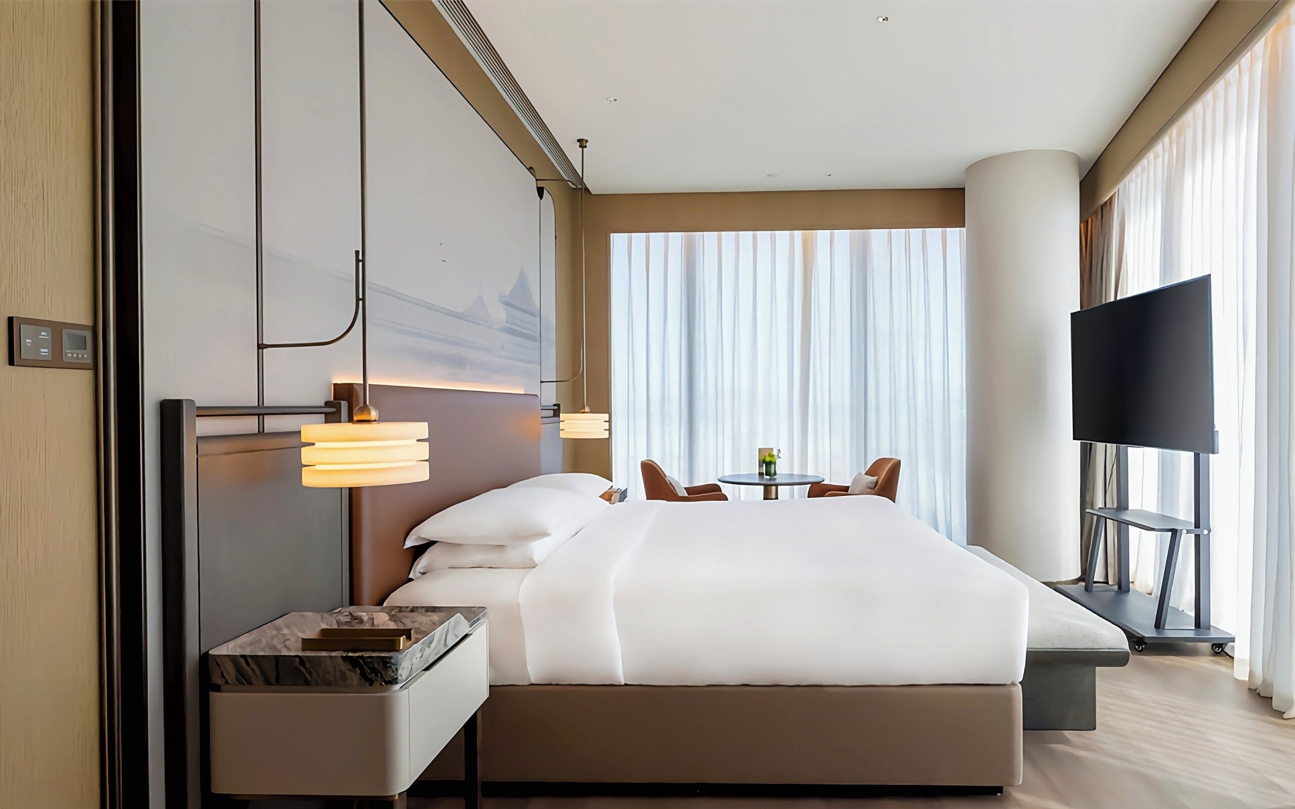 شقة إستديو سوبيريور - منظر للمدينة | خزنة داخل الغرفة وتجهيزات عازلة للصوت ومكواة/لوح كي وواي فاي مجانًا