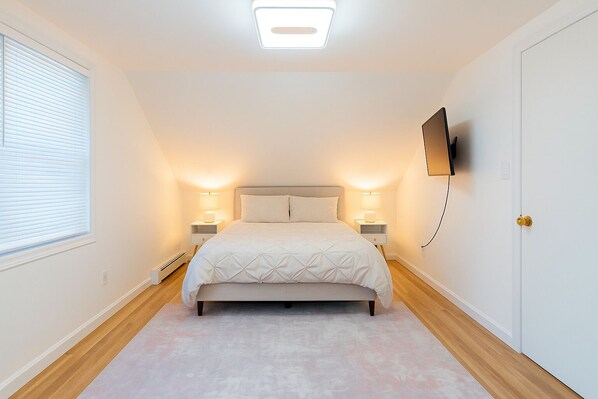 1 bedroom, desk, iron/ironing board, free WiFi