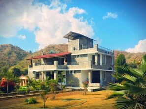 Facciata della struttura