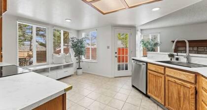 Cozy 3BR Family Home with Patio & BBQ grill, Close to Casinos and Shops