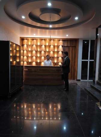 Lobby. Xenious Opulent Hamirpur
