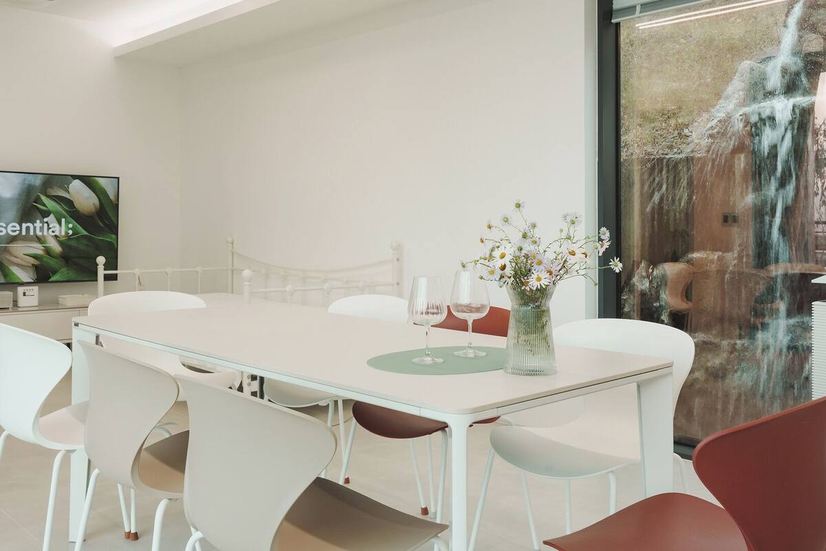 Basic Room, 3 Bedrooms (Sol Stay Private Villa 1) | 3 bedrooms, free WiFi