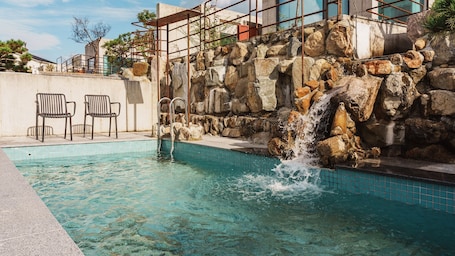 3 habitaciones y wifi gratis