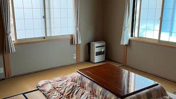Triple Room, Non Smoking, Mountain View | Free WiFi