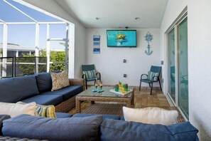 Room - Villa Rosa (Cape Coral)