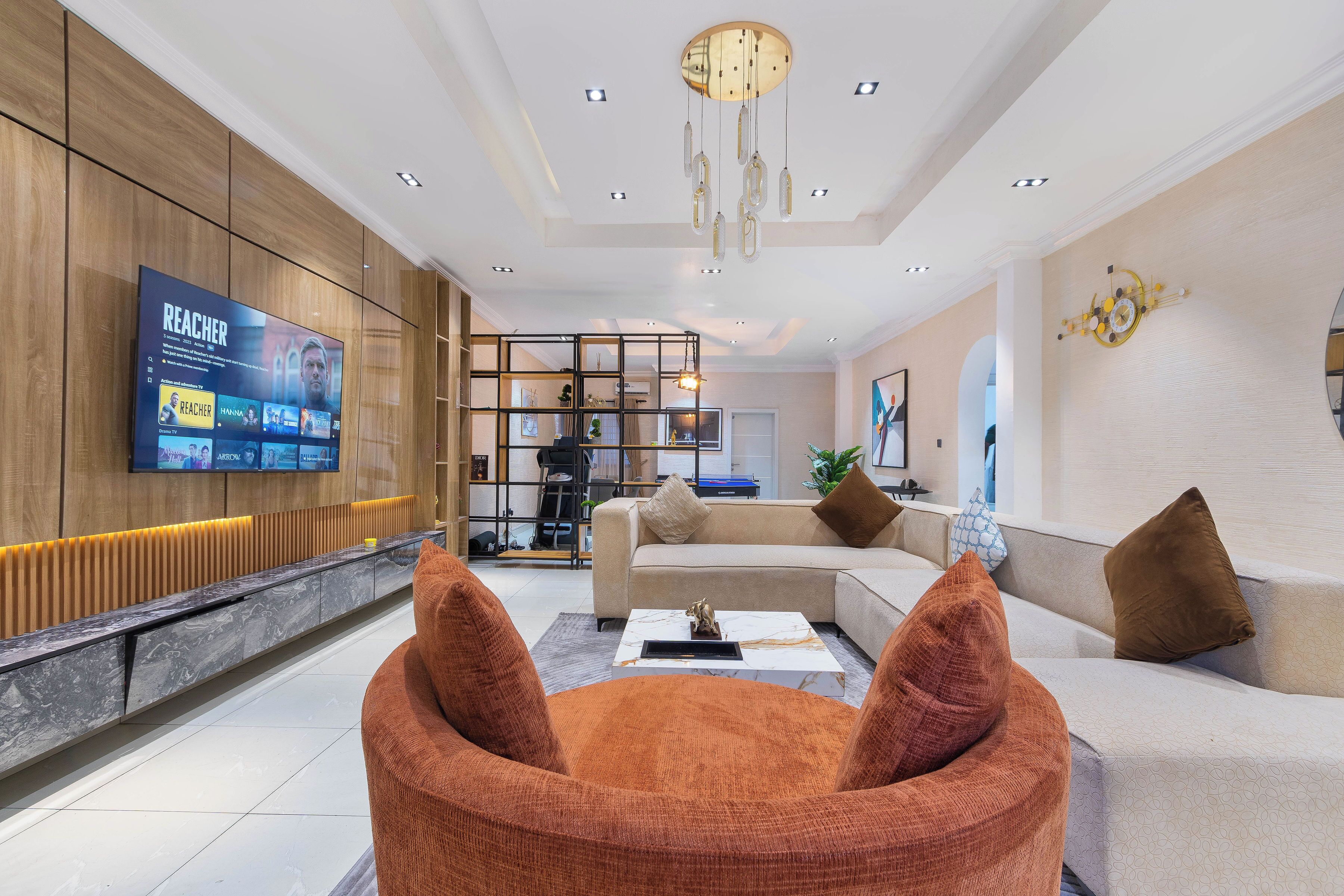 Smart TV, tenis de mesa y estéreo 