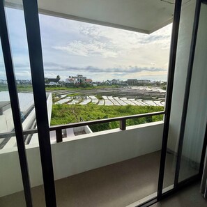 Deluxe Shared Dormitory, Balcony, Mountain View | Terrace/patio