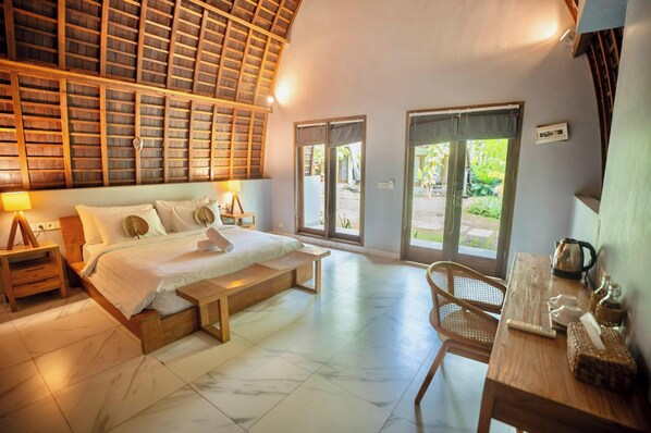 Superior Room | Free WiFi - Kayu Jati Cottages (Penida Island)