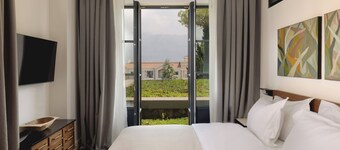 Centrale Lustica Bay By Angsana