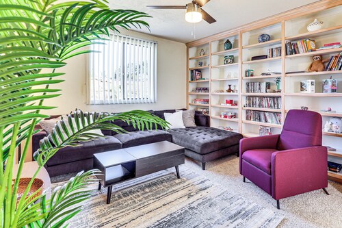 Hike, Sip & Explore: Couple’s Retreat in Fallbrook