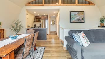 TV, fireplace, books