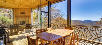 Near Waterfalls: Scenic Highlands Group Getaway!