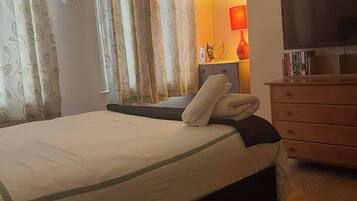 Shared Dormitory, 1 Bedroom, Smoking | 1 bedroom