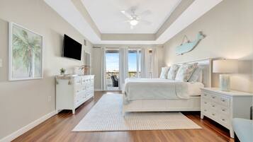 Iron/ironing board, free WiFi