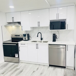 Microwave, oven, stovetop, dishwasher