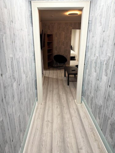 Awesome 2 Bedroom in downtown