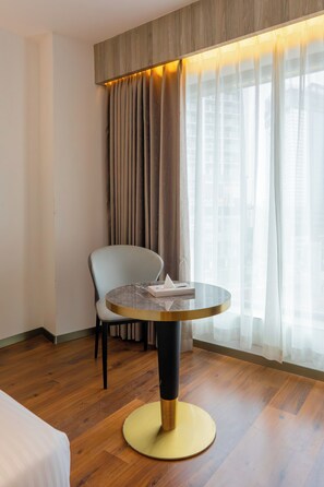 In-room safe, desk, laptop workspace, iron/ironing board